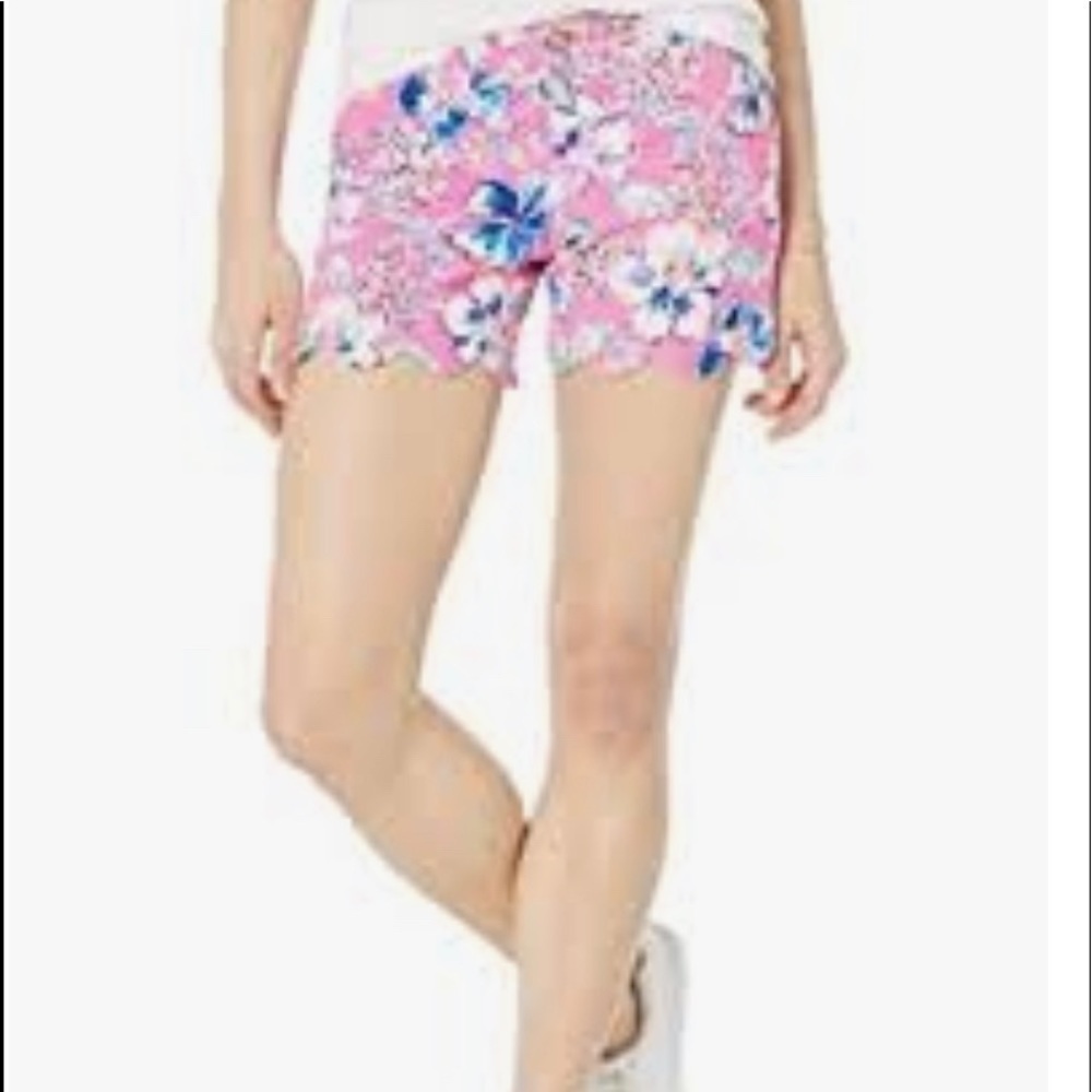 Lily Pulitzer The Chipper Short in limeade size 2